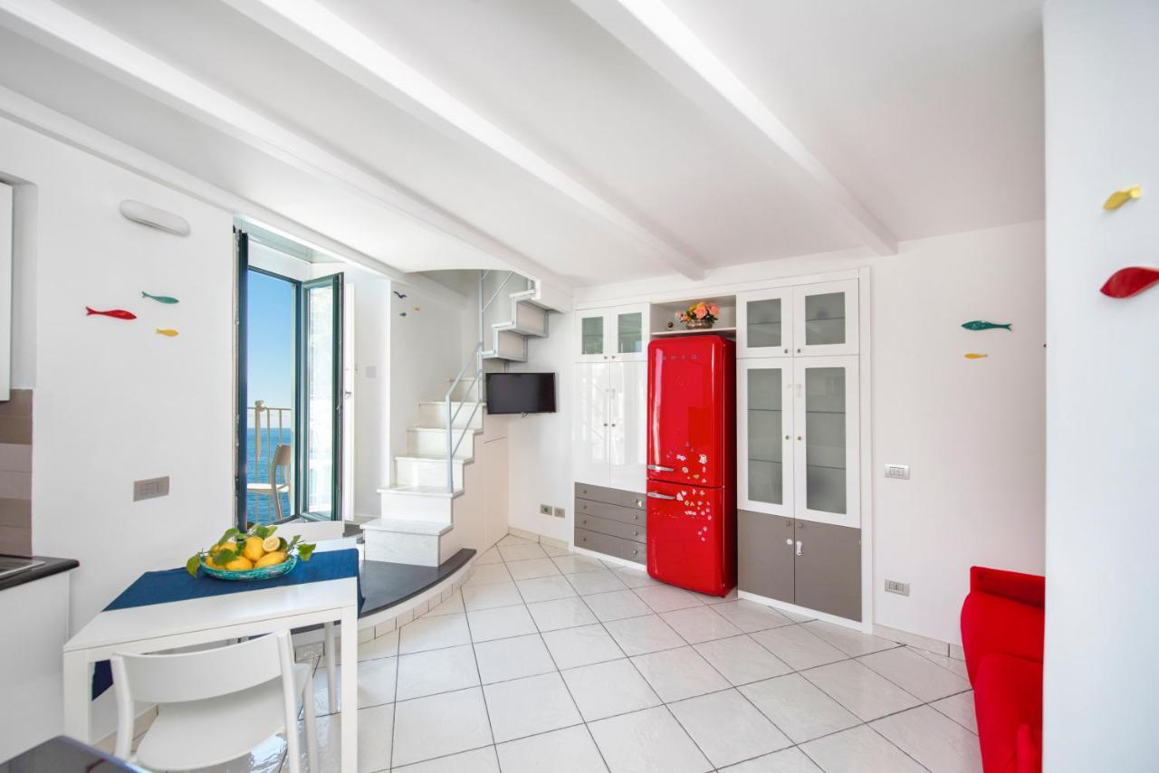 Il Nido Del Gabbiano Apartment มินอริ ภายนอก รูปภาพ