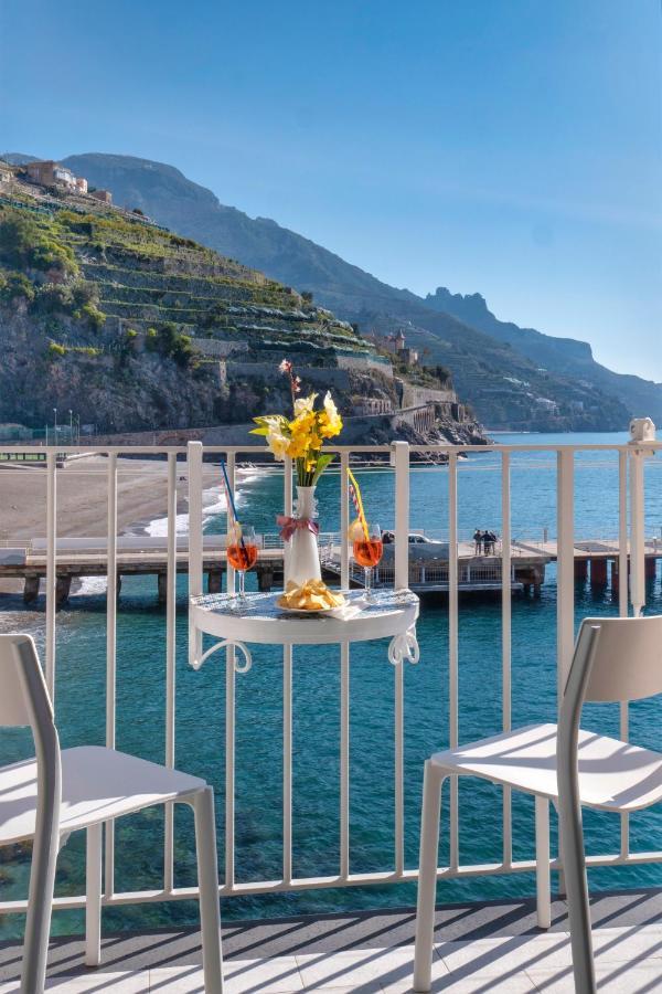 Il Nido Del Gabbiano Apartment มินอริ ภายนอก รูปภาพ