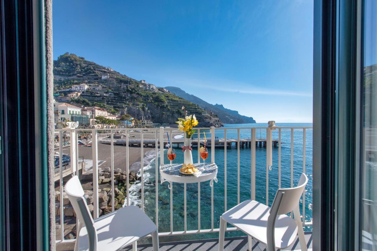 Il Nido Del Gabbiano Apartment มินอริ ภายนอก รูปภาพ
