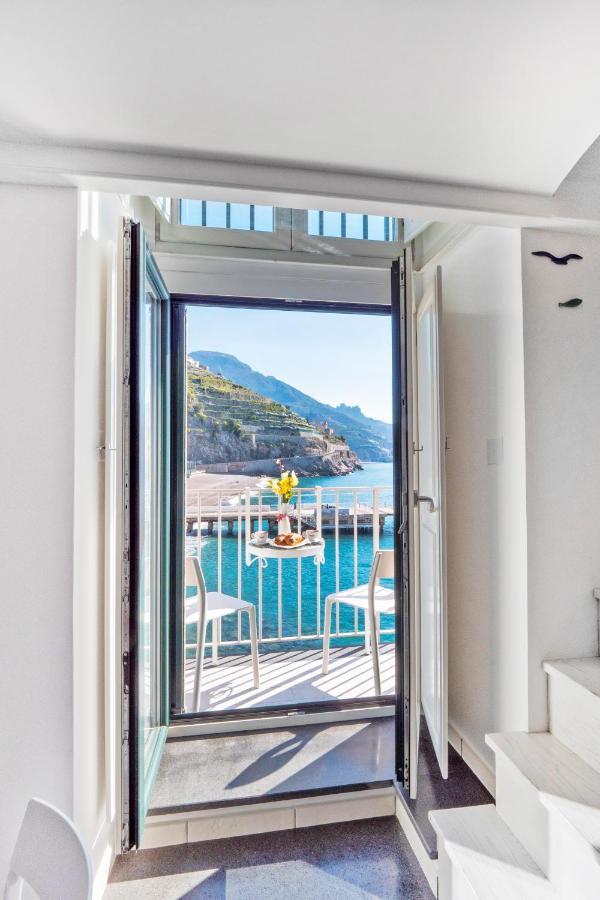Il Nido Del Gabbiano Apartment มินอริ ภายนอก รูปภาพ