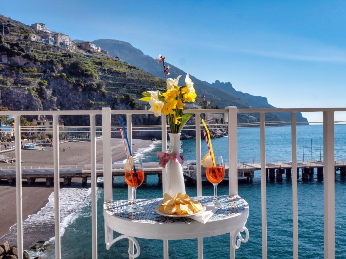 Il Nido Del Gabbiano Apartment มินอริ ภายนอก รูปภาพ